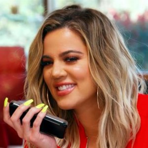 Watch Khloe Kardashian Prank Kourtney To Teach Her A Lesson On Being Indecisive Watch Khloe Kardashian Prank Kourtney To Teach Her A Lesson On Being Indecisive
